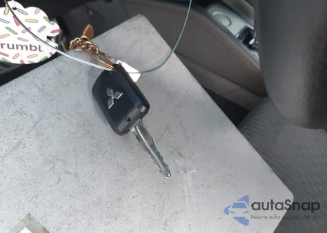 2018 Mitsubishi Outlander Sport 2.0 Le z USA, uszkodzony, nr VIN JA4AP3AU3JU008178